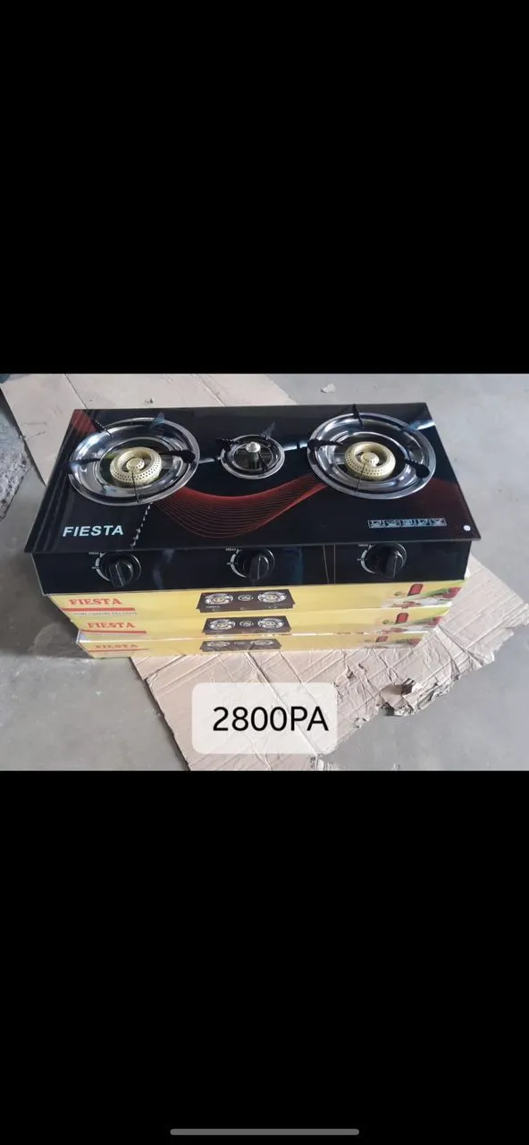 Cuisinière vitrée automatique  3 feux